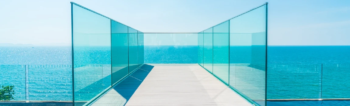 Customized Glass Pool Fence Repair Services in Lynn Haven, FL